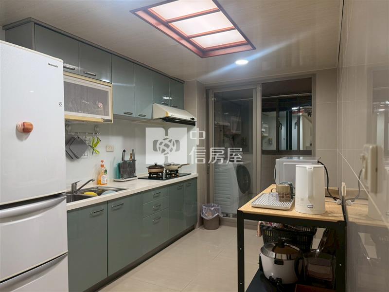 青埔市二期房屋室內格局與周邊環境