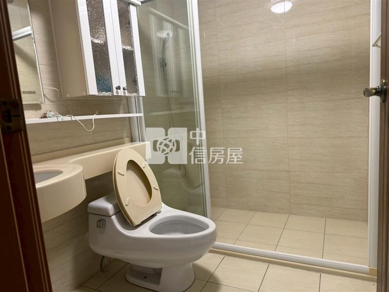 青埔市二期房屋室內格局與周邊環境