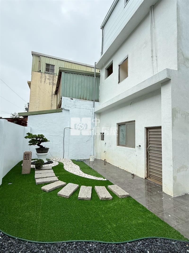 雙學區/大地坪/後花園造景整新透天房屋室內格局與周邊環境