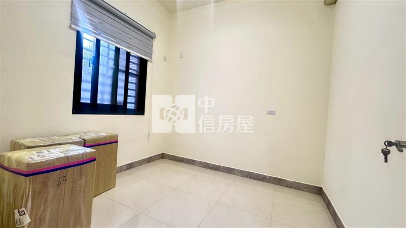 斗六近棒球場全新整理邊間透天房屋室內格局與周邊環境