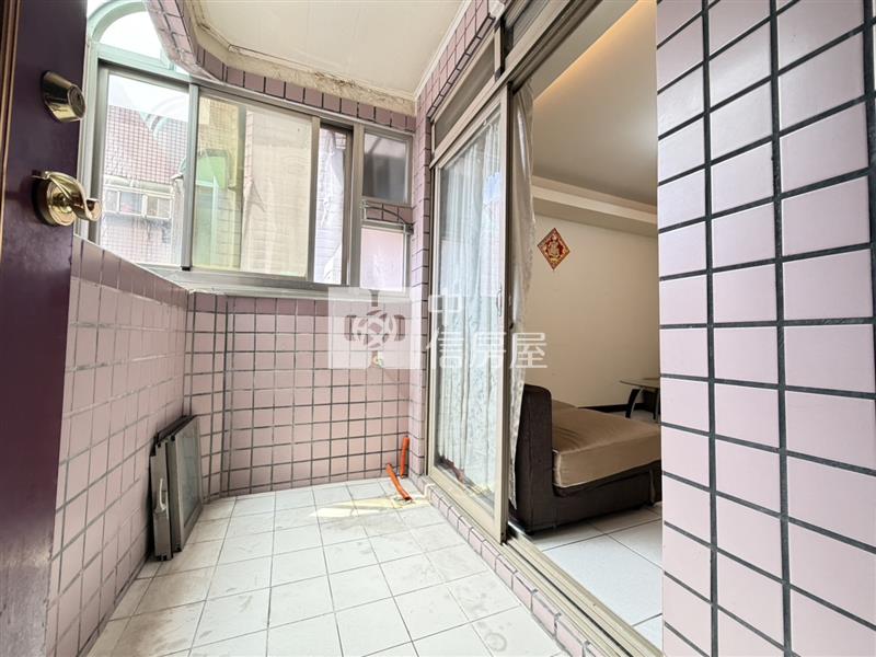 白馬豪景3房車房屋室內格局與周邊環境
