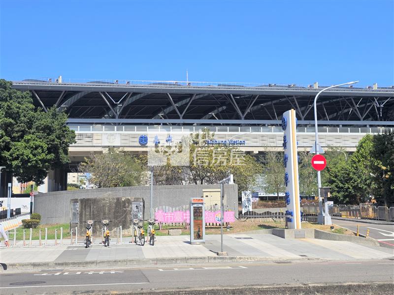 台中車站旁大面寬透天房屋室內格局與周邊環境