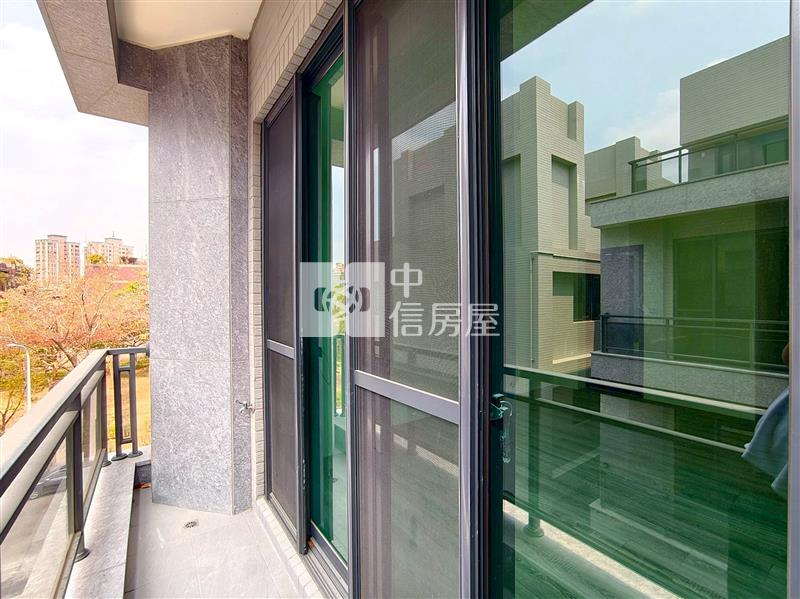 景福公園5米8面寬全新電梯別墅房屋室內格局與周邊環境