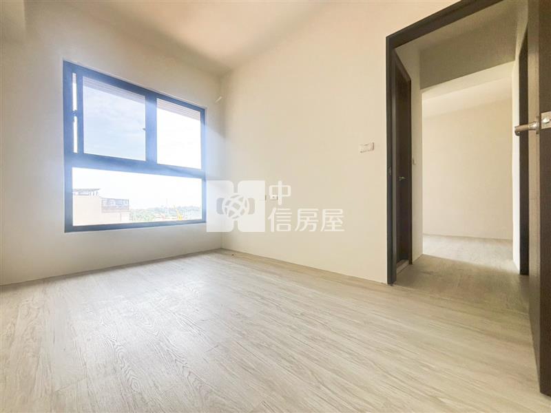 【奔馳】全新落成和境寓見2房車房屋室內格局與周邊環境