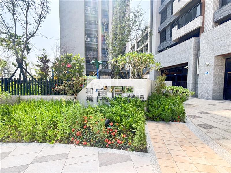 【奔馳】全新落成和境寓見2房車房屋室內格局與周邊環境