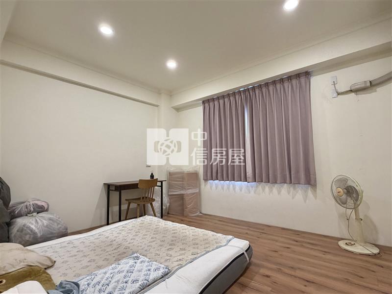 屏東房屋-縣府萬吉．輕齡雙車別墅房屋室內格局與周邊環境