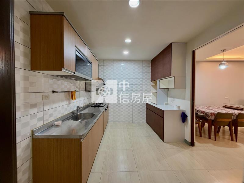 鑫聖中信-龍潭光明路美透天房屋室內格局與周邊環境