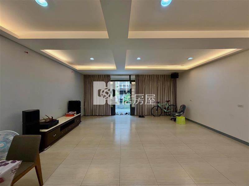 鑫聖中信-龍潭光明路美透天房屋室內格局與周邊環境