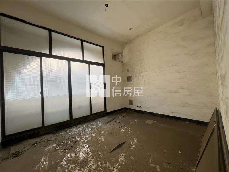 布袋大地坪低總價透天房屋室內格局與周邊環境