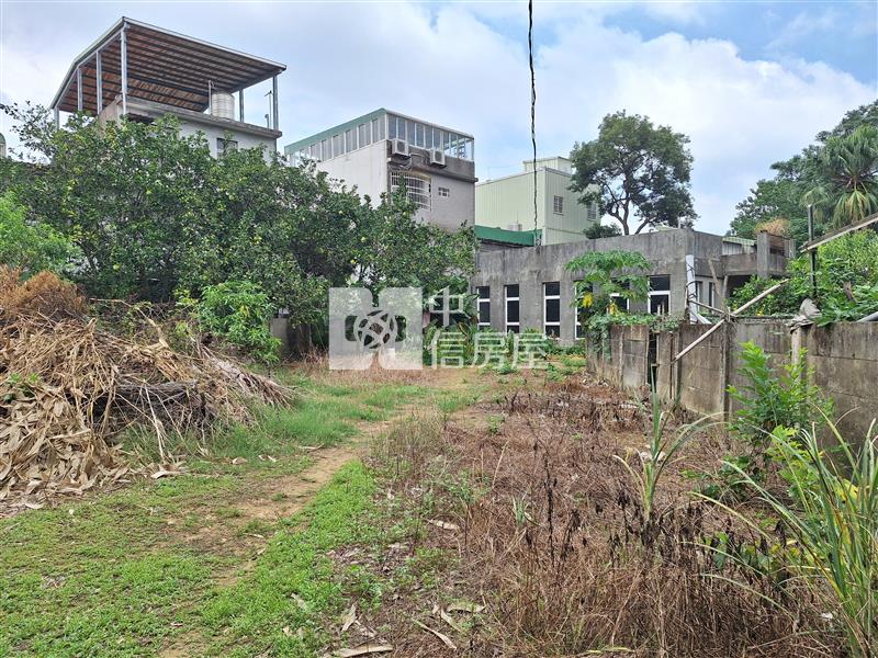 龍潭交流道毛胚農舍房屋室內格局與周邊環境