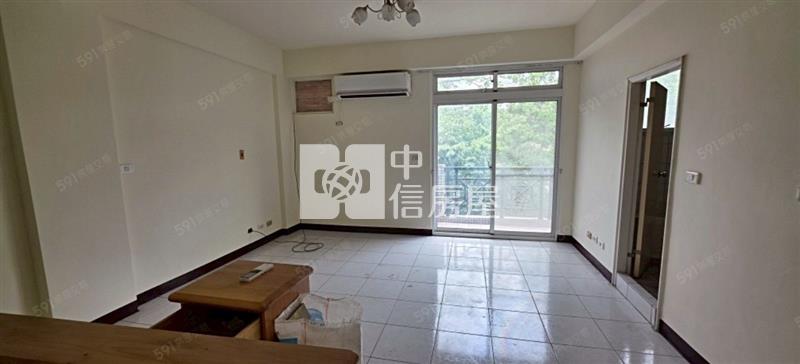 新生醫校田園別墅房屋室內格局與周邊環境