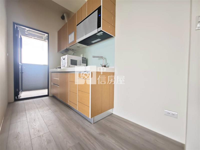 大里二期永隆學區高樓視野戶大兩房+平面車位房屋室內格局與周邊環境