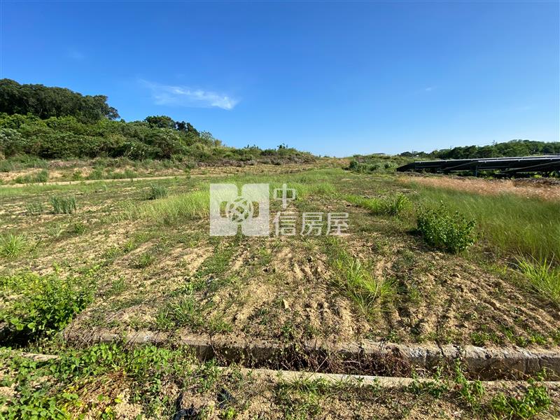 關廟近咬狗溪大面寬農地房屋室內格局與周邊環境