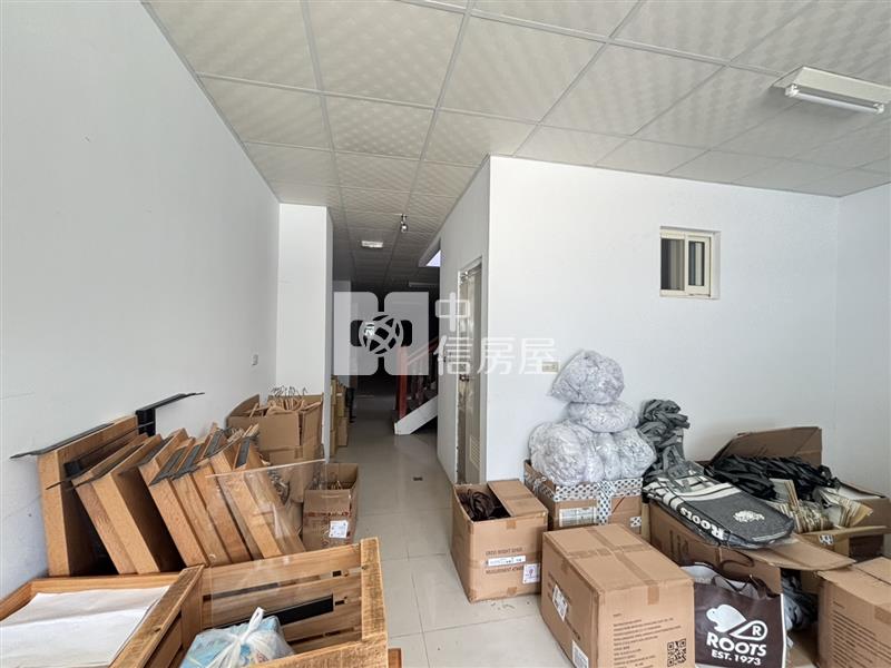 斗六市站前優質金店面房屋室內格局與周邊環境