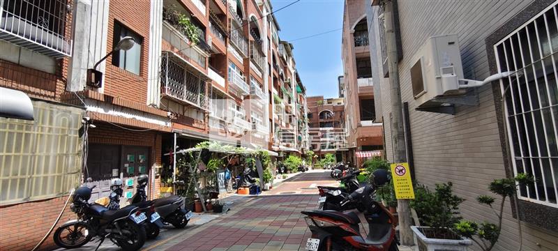 新天地三房免整理美公寓房屋室內格局與周邊環境