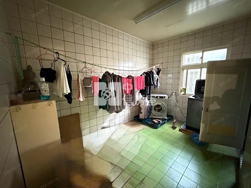 桃園龍壽街正馬路雙層店住房屋室內格局與周邊環境