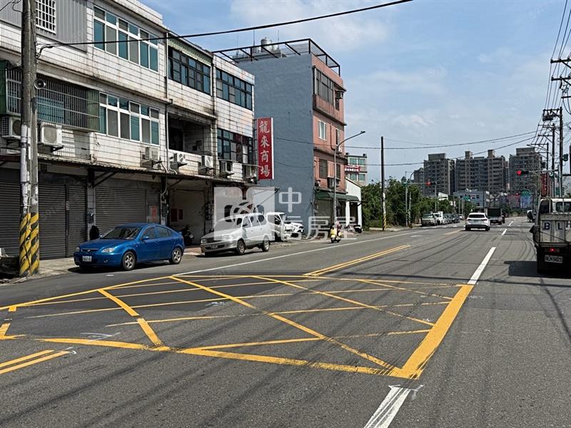 桃園龍壽街正馬路雙層店住房屋室內格局與周邊環境