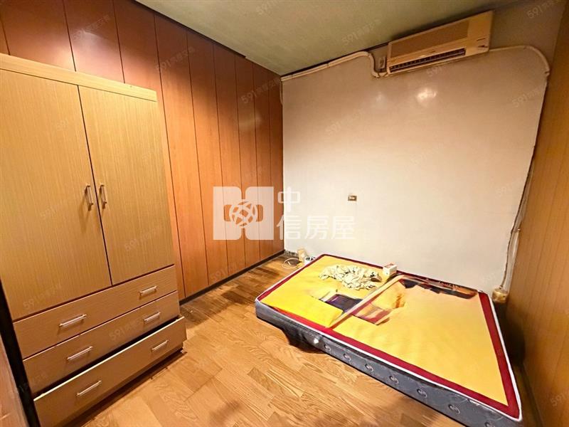 桃園龍壽街正馬路雙層店住房屋室內格局與周邊環境