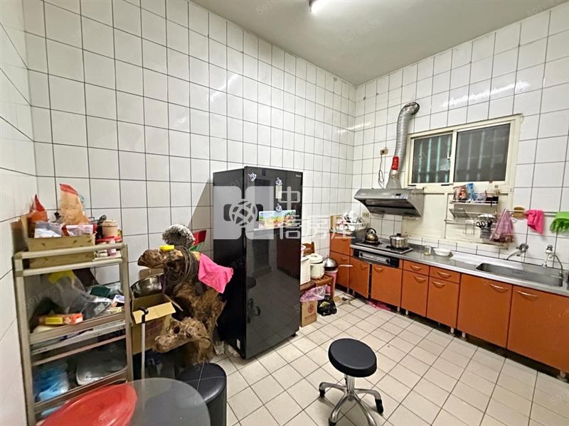 桃園龍壽街正馬路雙層店住房屋室內格局與周邊環境