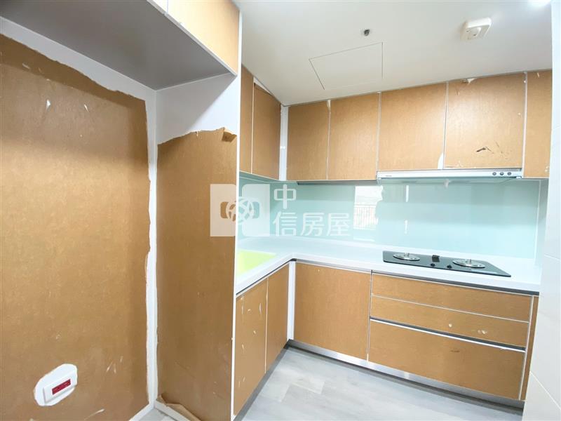 市鎮之櫻三房平車(14C7)房屋室內格局與周邊環境