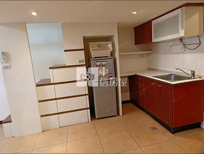 南崁精華地段大坪數套房房屋室內格局與周邊環境