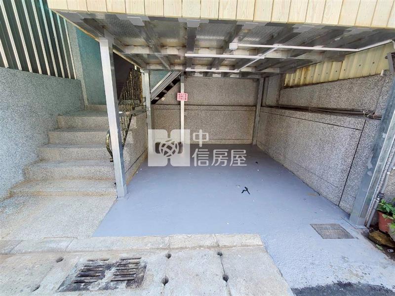 龍潭龍科全新整理美透天(前院停車)房屋室內格局與周邊環境
