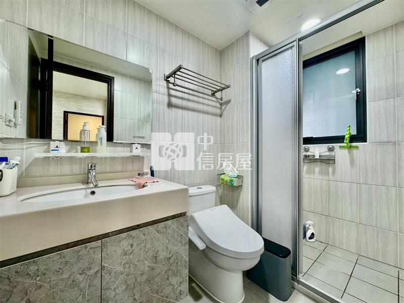 總太.高樓層.大2房.精美戶可直接入住平車位房屋室內格局與周邊環境