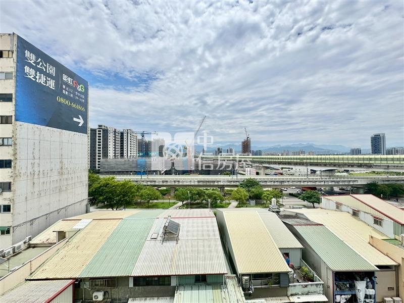喜吾家春慕全新視野大三房平車房屋室內格局與周邊環境
