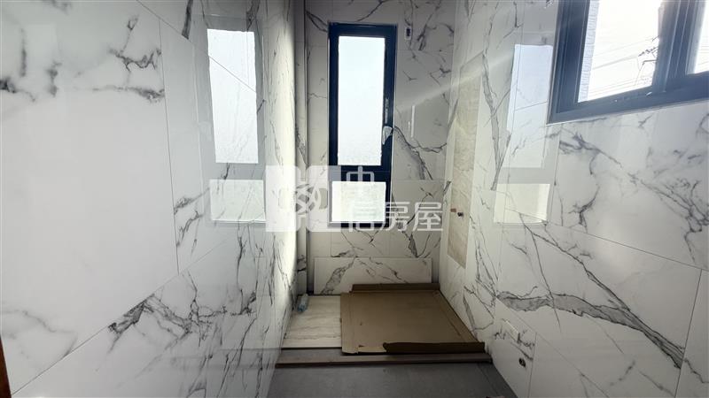 內埔白色系夢幻合法農舍房屋室內格局與周邊環境