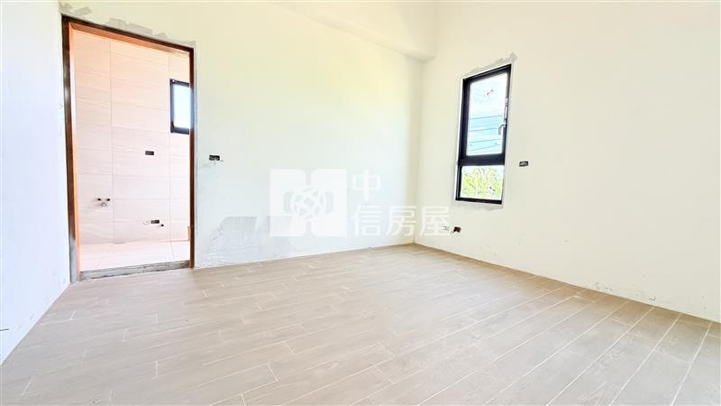 內埔白色系夢幻合法農舍房屋室內格局與周邊環境