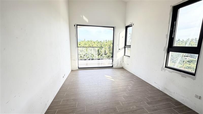 內埔白色系夢幻合法農舍房屋室內格局與周邊環境