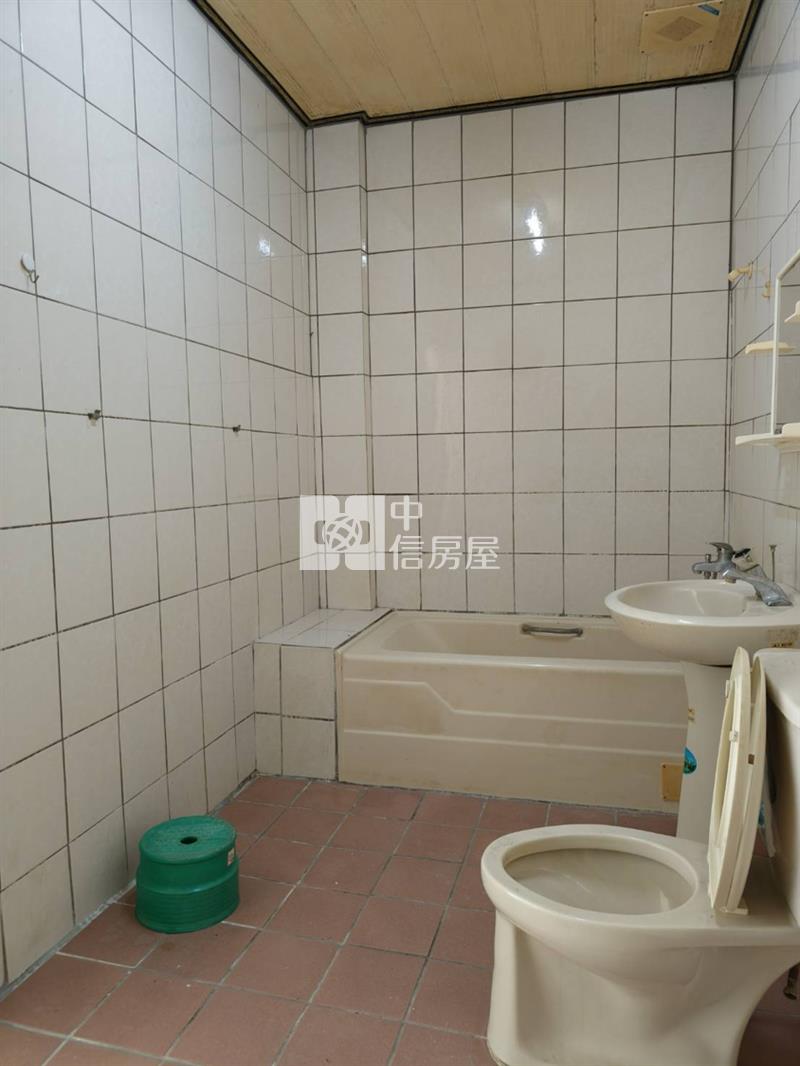 四湖國小旁店面房屋室內格局與周邊環境