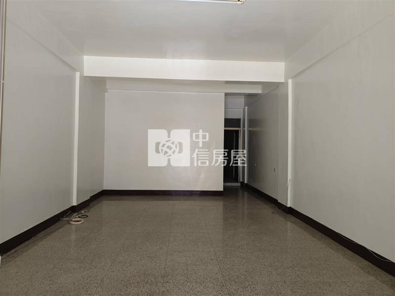 四湖國小旁店面房屋室內格局與周邊環境