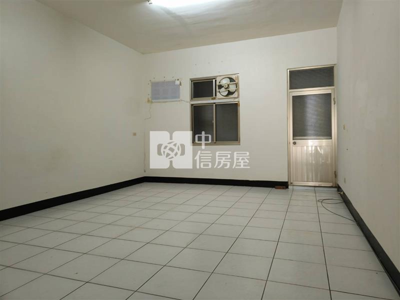 四湖國小旁店面房屋室內格局與周邊環境