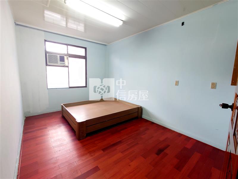 頭家厝獨棟百坪住辦房屋室內格局與周邊環境