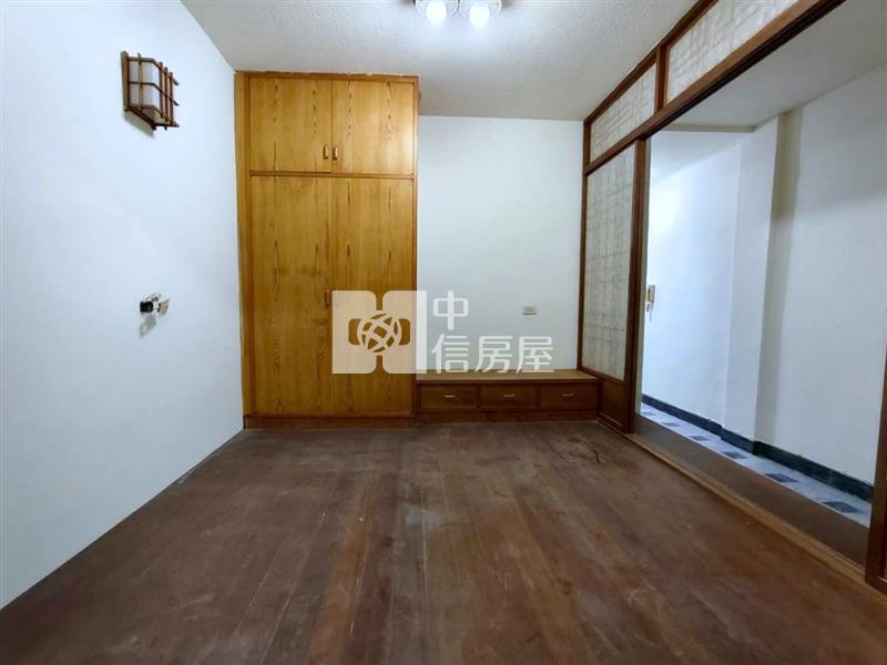 永康活巷朝南孝親RC車墅房屋室內格局與周邊環境