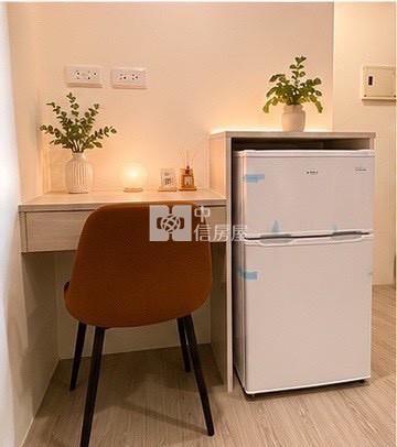 正三民路角間投保5.5%合法電梯視野五套房房屋室內格局與周邊環境