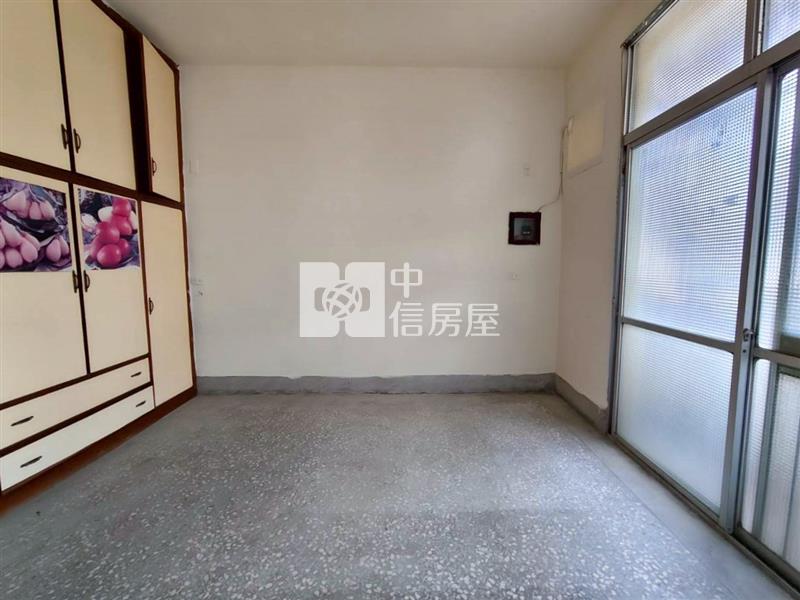 仁德活巷需整理透天房屋室內格局與周邊環境