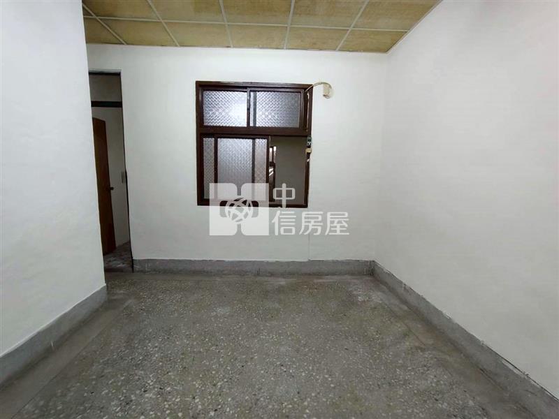 仁德活巷需整理透天房屋室內格局與周邊環境