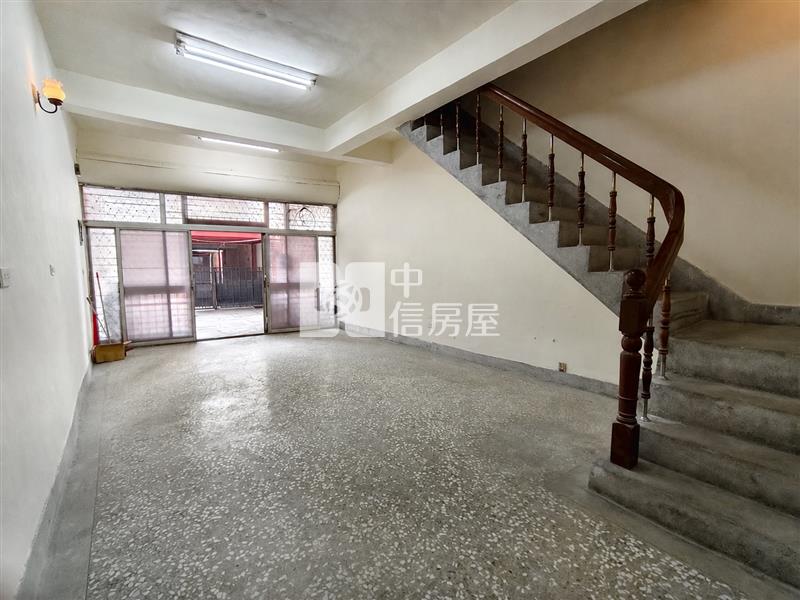 仁德活巷需整理透天房屋室內格局與周邊環境