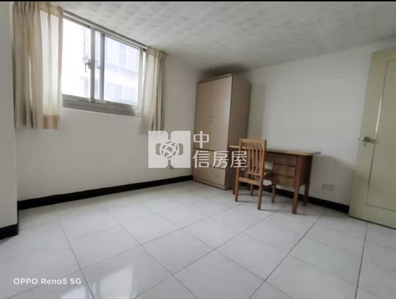萬能樓中樓美四房房屋室內格局與周邊環境