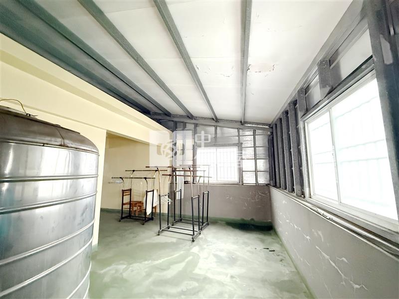 苗栗市區旁邊間透天大4房房屋室內格局與周邊環境