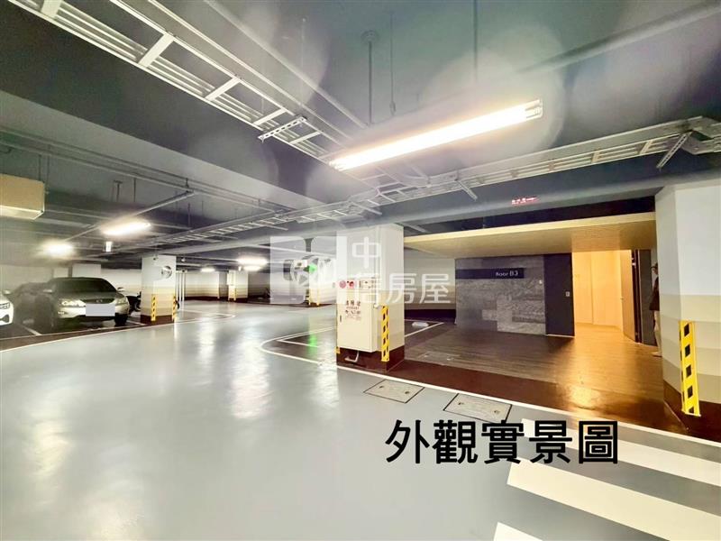 569-專任芳彬撰露台戶★中信愛的團隊★房屋室內格局與周邊環境