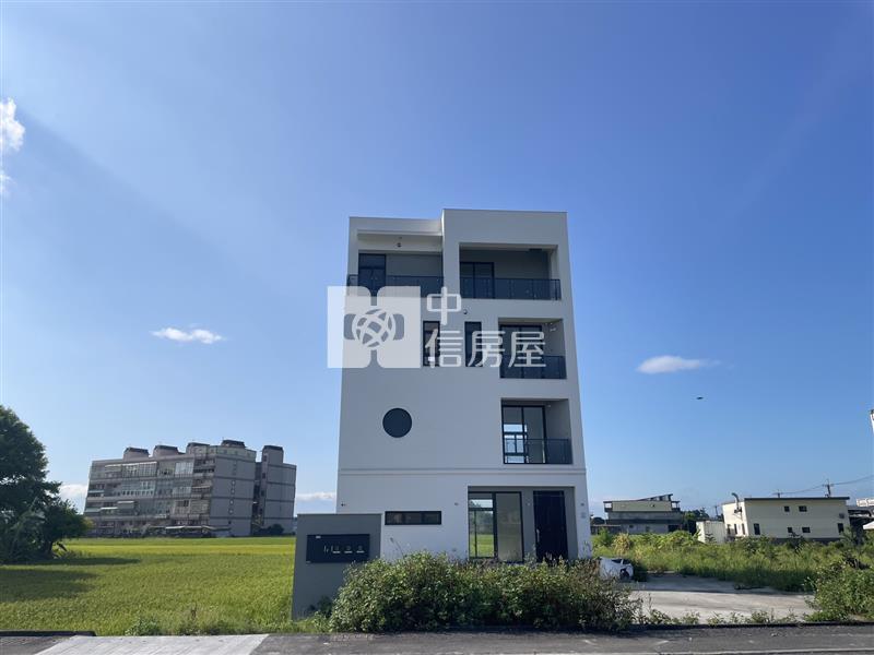 812成興路大面寬農舍房屋室內格局與周邊環境