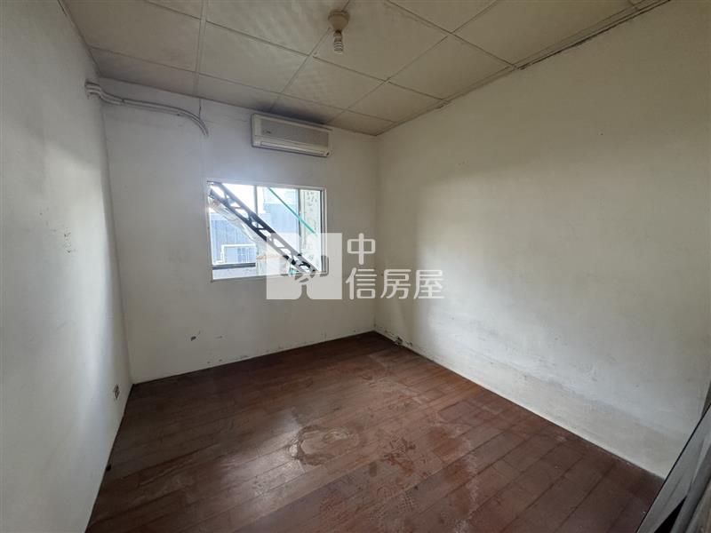 桃園市府四房雙衛超值公寓房屋室內格局與周邊環境