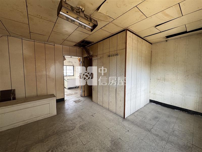 桃園市府四房雙衛超值公寓房屋室內格局與周邊環境