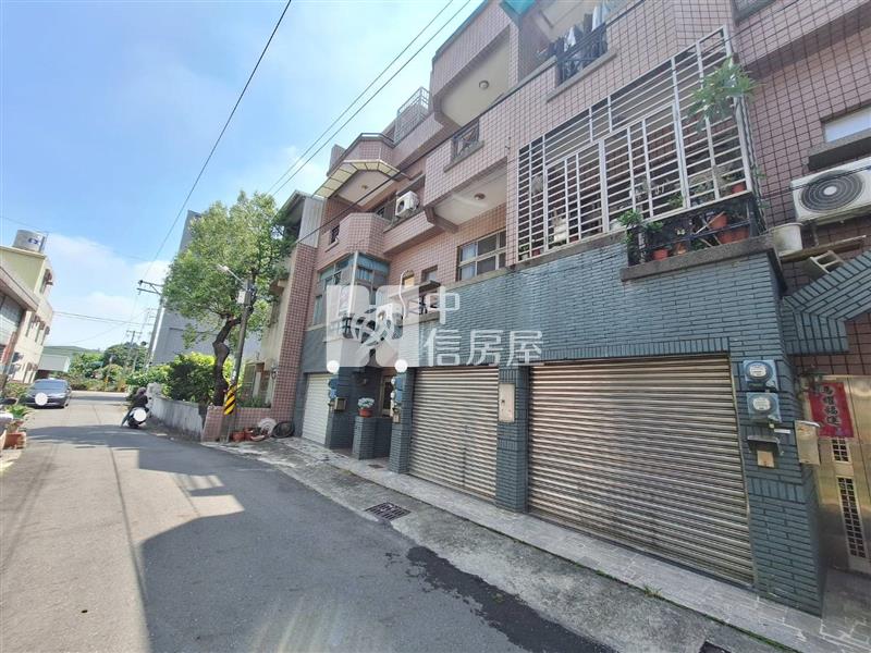歸仁孝親透天房屋室內格局與周邊環境