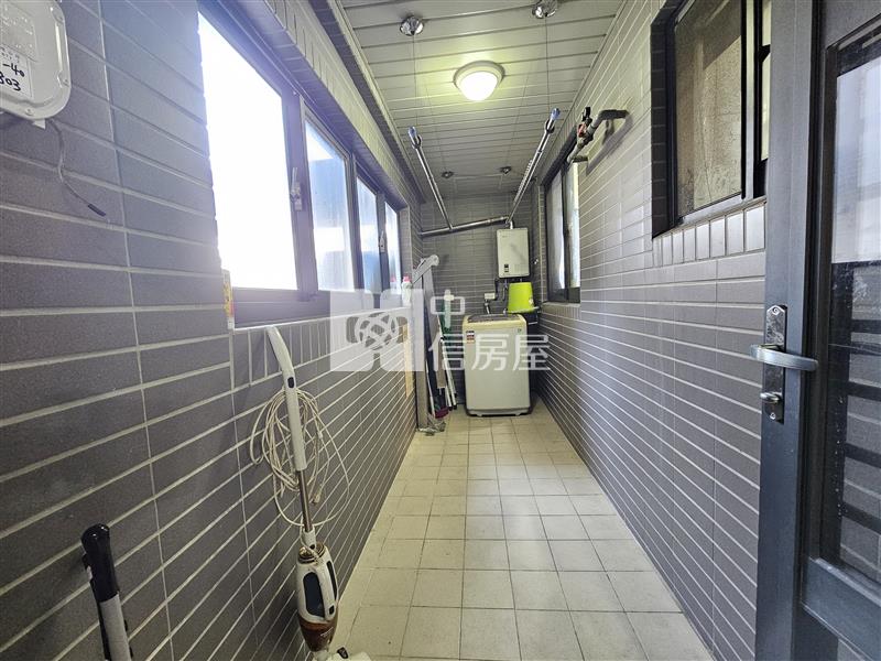 竹南東站凰御4樓房屋室內格局與周邊環境
