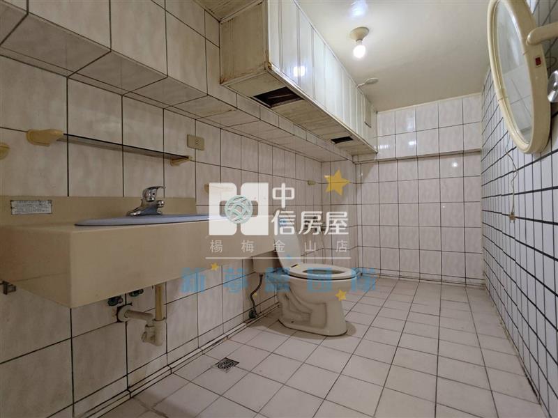 【新夢想】愛買旁三房房屋室內格局與周邊環境