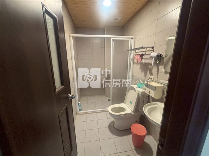 獨家近高鐵屋齡新透天房屋室內格局與周邊環境